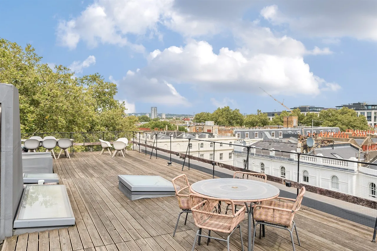 London, W2 4NP, photo 15