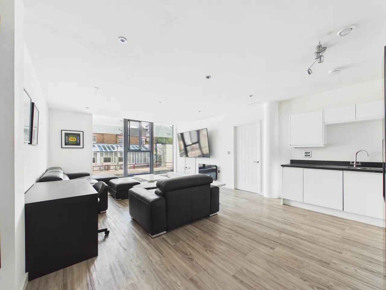 Apartment 26, The Clarence Clarence Parade, Cheltenham, GL50 3NY, photo 6