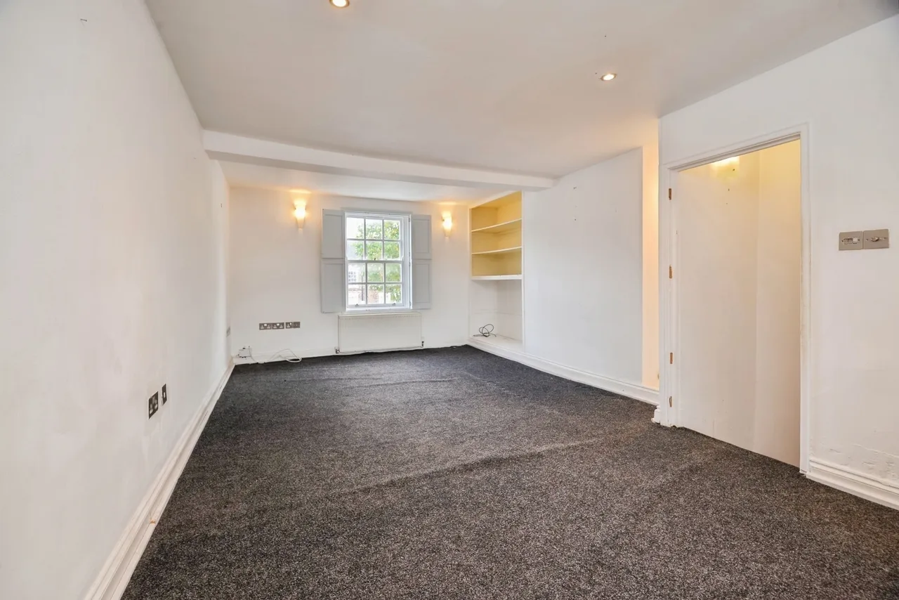 High Street, Yarm, TS15, photo 7