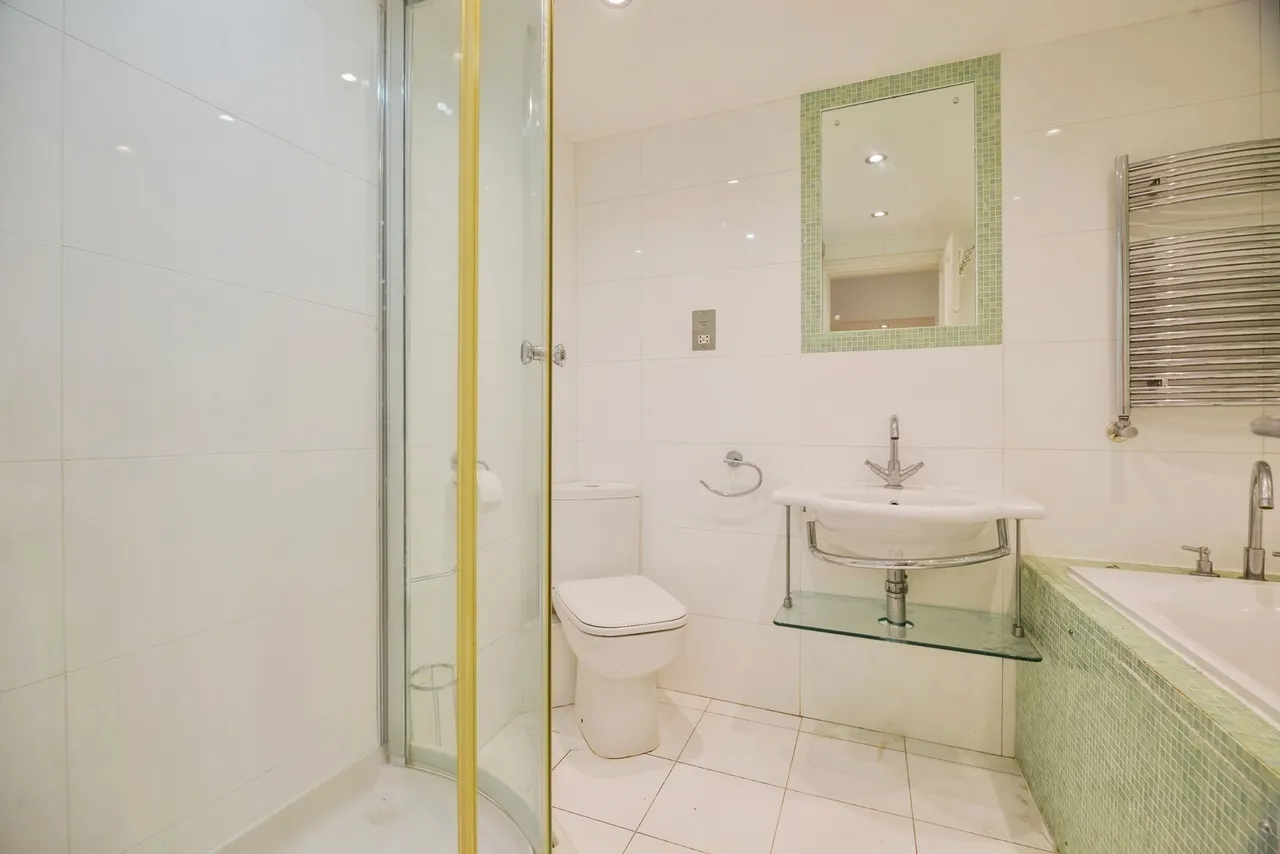 High Street, Yarm, TS15, photo 5