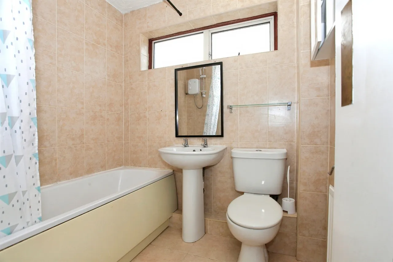 Clipston Walk, Peterborough, PE3, photo 7