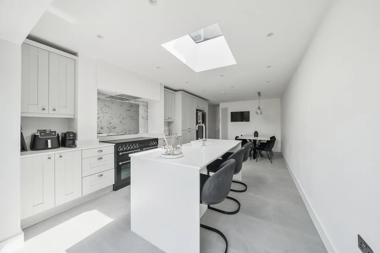 Bowling Road, Ware, SG12, photo 3
