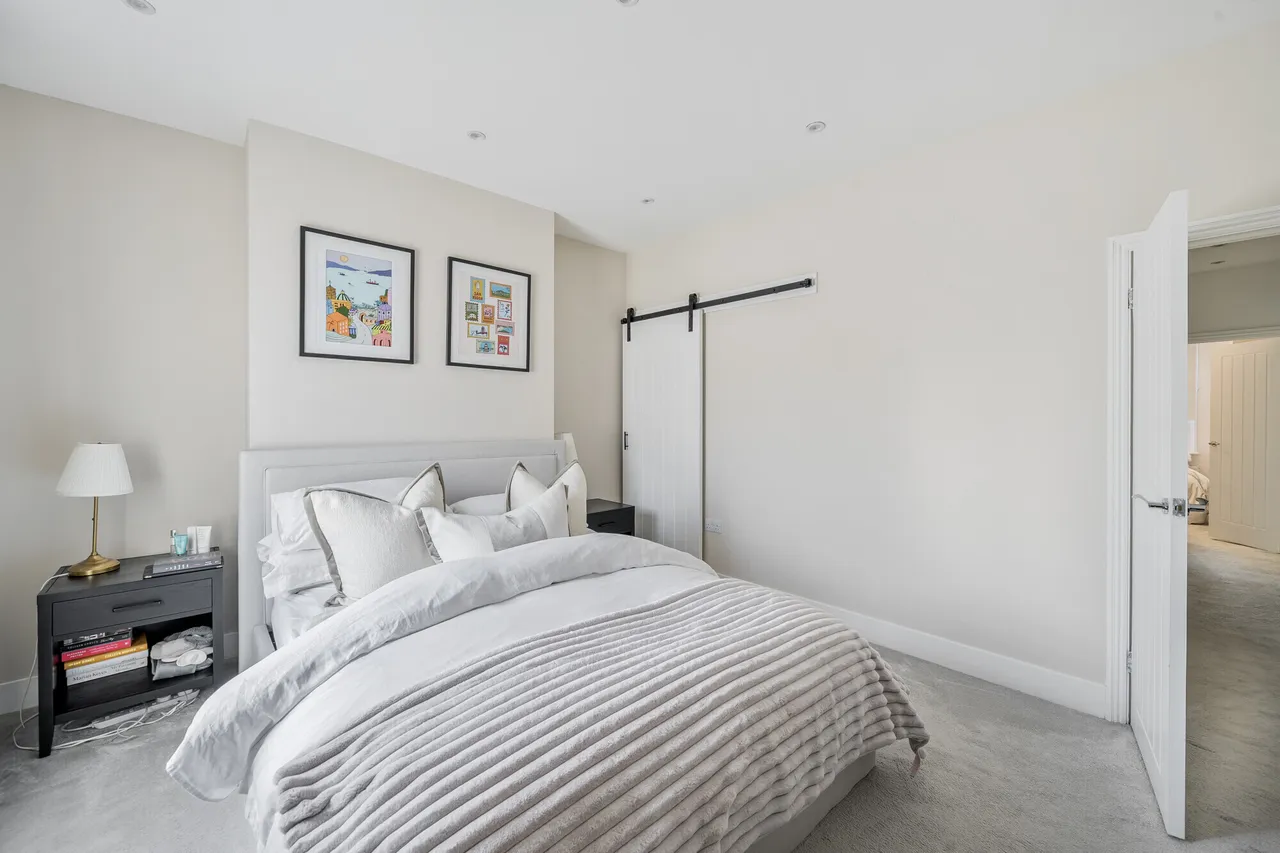 Bowling Road, Ware, SG12, photo 12