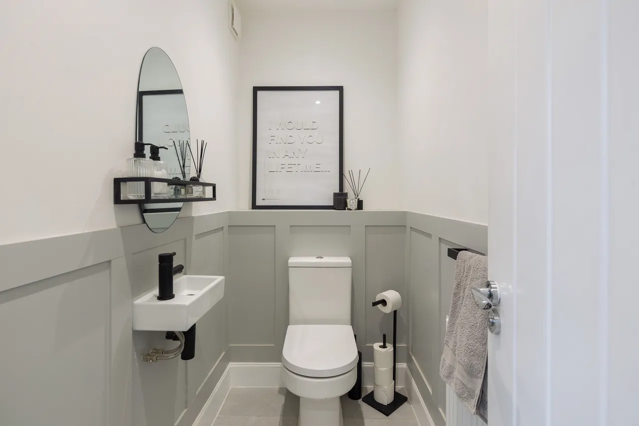 Bowling Road, Ware, SG12, photo 7