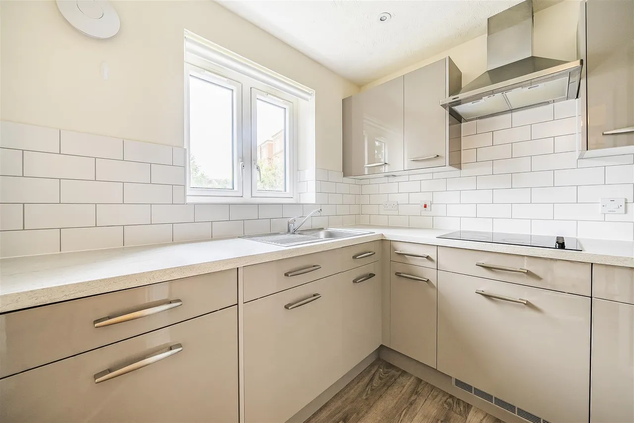 North Place, Cheltenham, GL50, photo 5