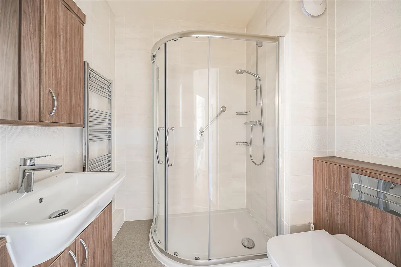North Place, Cheltenham, GL50, photo 8