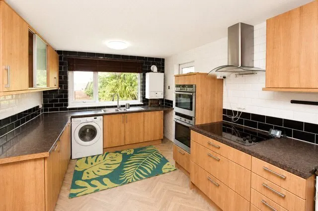 Kestrel Close, Lammack, BB1, photo 5