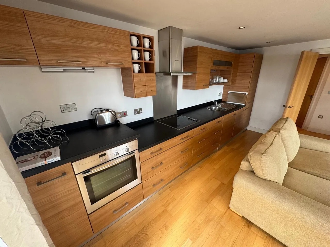 McClintock house, Leeds, LS10, photo 5
