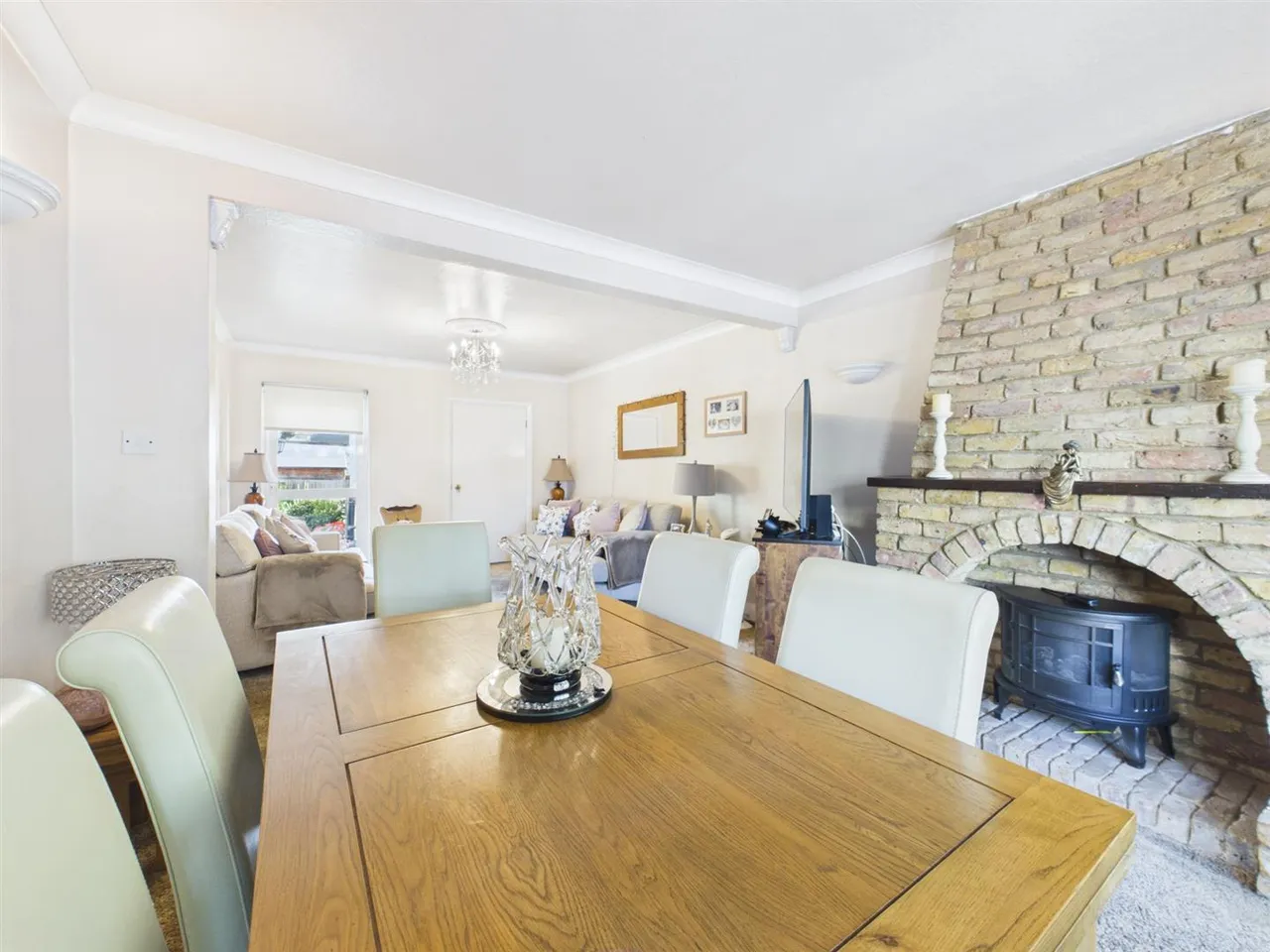 Hillcroft Crescent, Ruislip, HA4 9HL, photo 3
