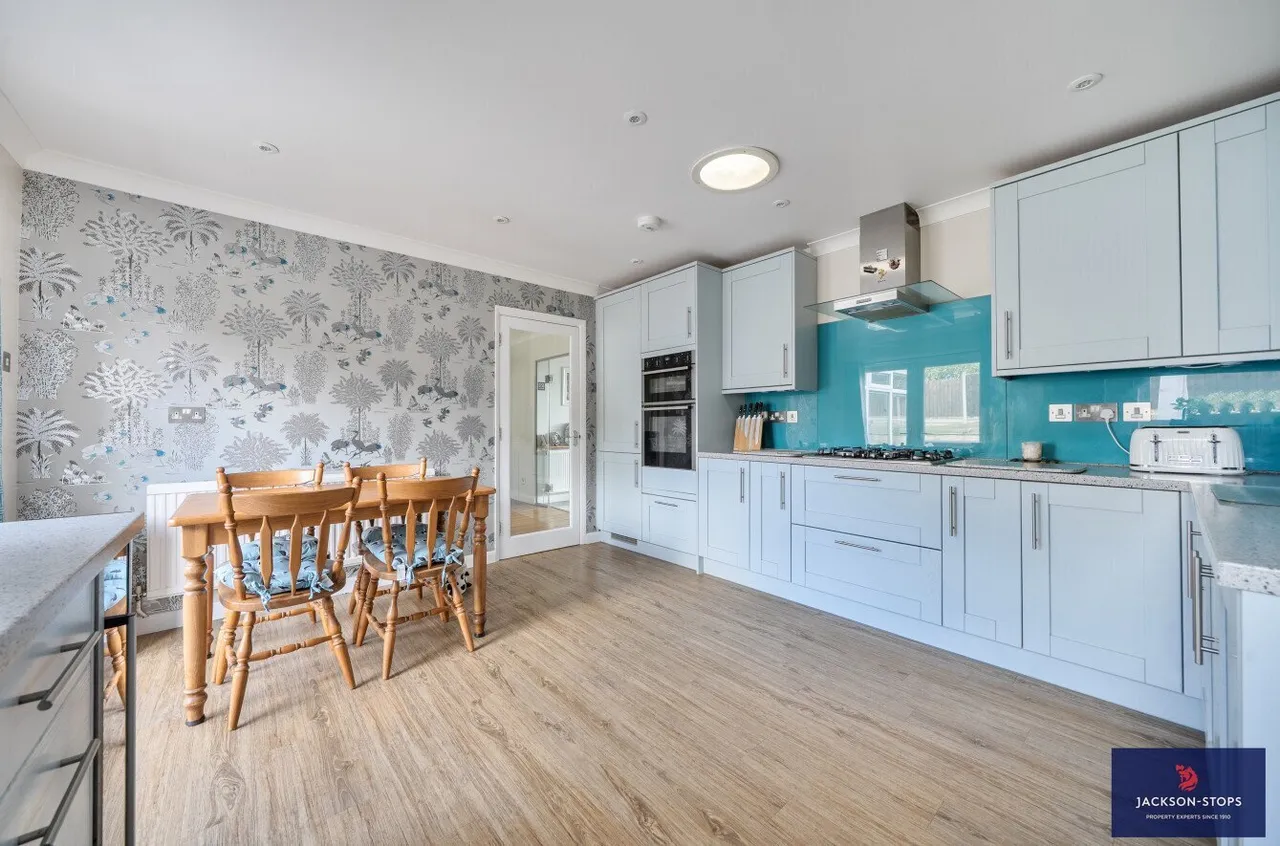 Glenfield Drive, Great Doddington, NN29, photo 10