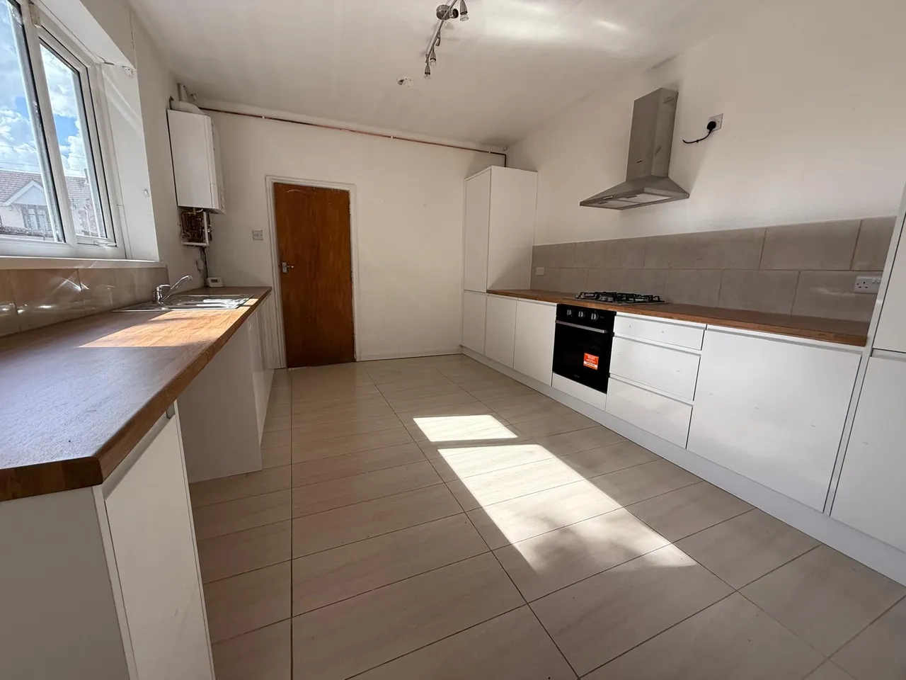 Priory Road, West Town, Peterborough, PE3, photo 3