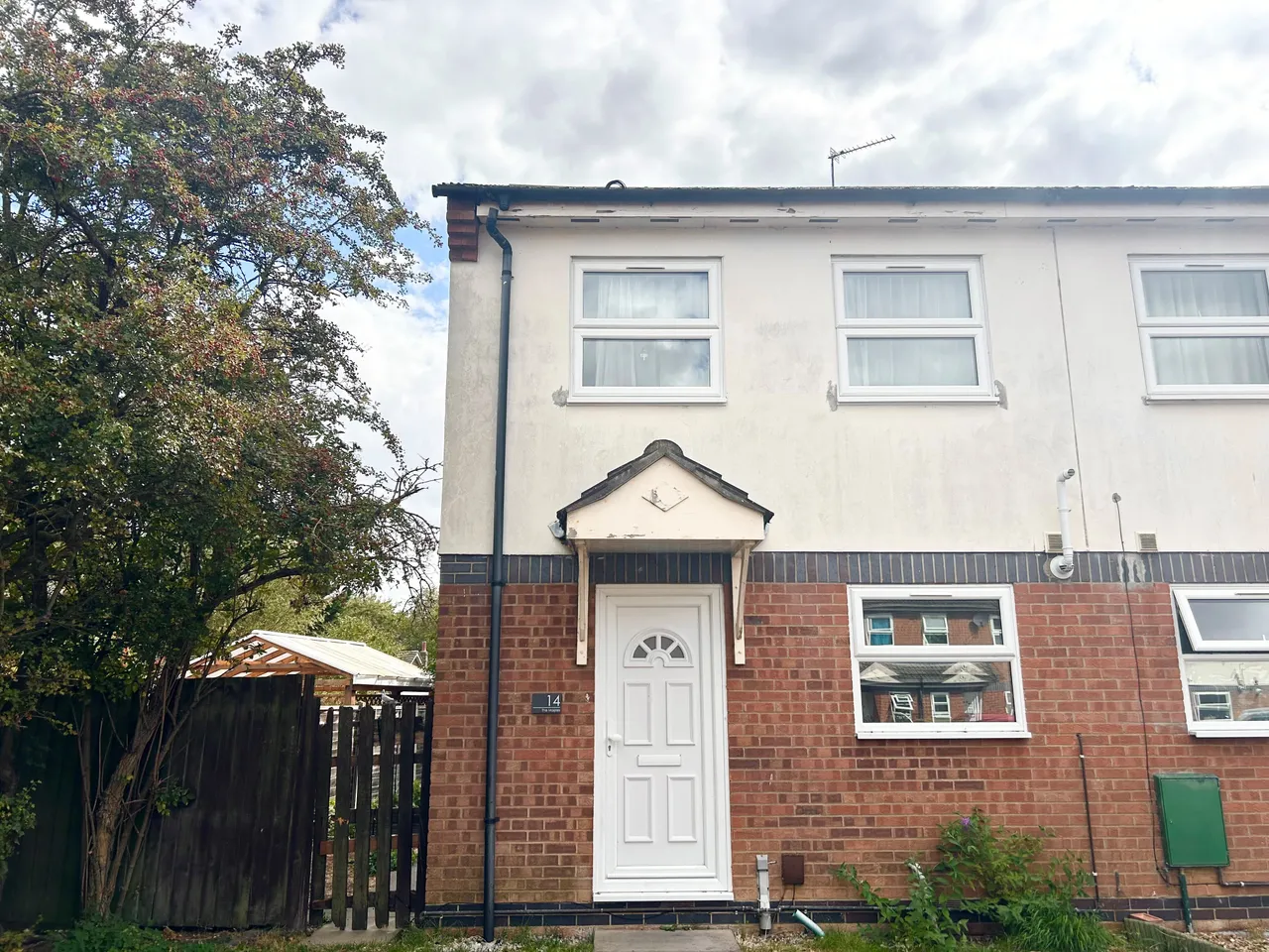 2 bed house to rent, The Maples, Peterborough, PE1