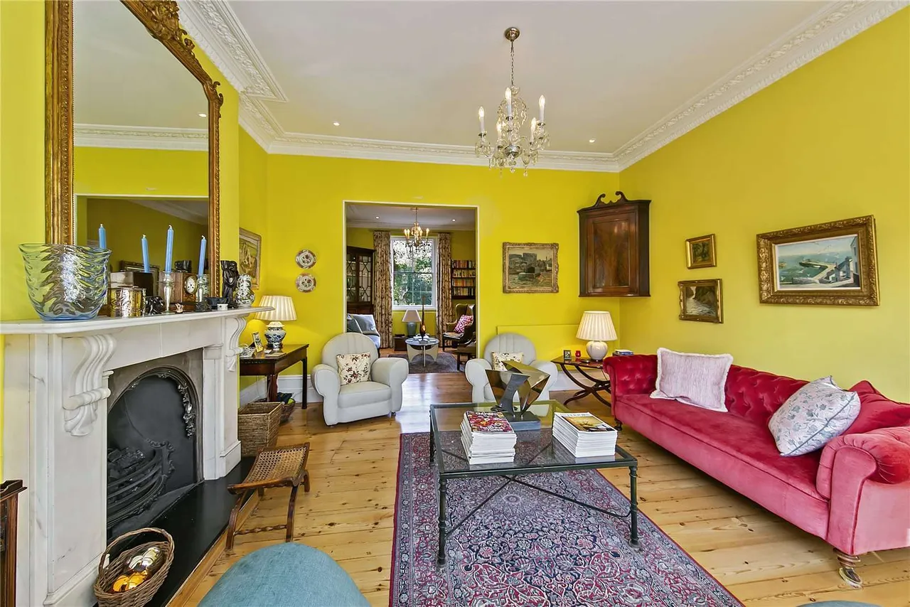 Queens Road, Richmond, Surrey, TW10 6JW, photo 11