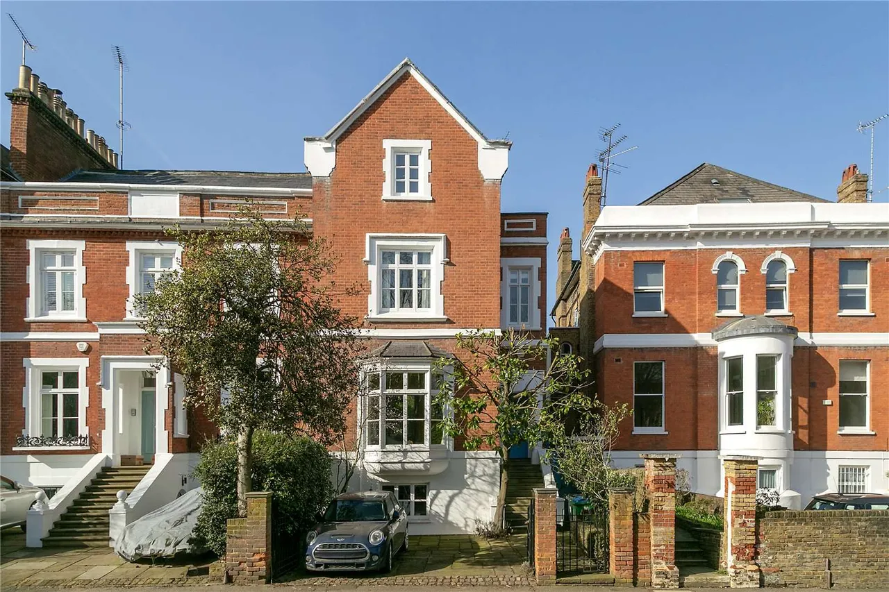 4 bed house for sale — Queens Road, Richmond, Surrey, TW10 6JW