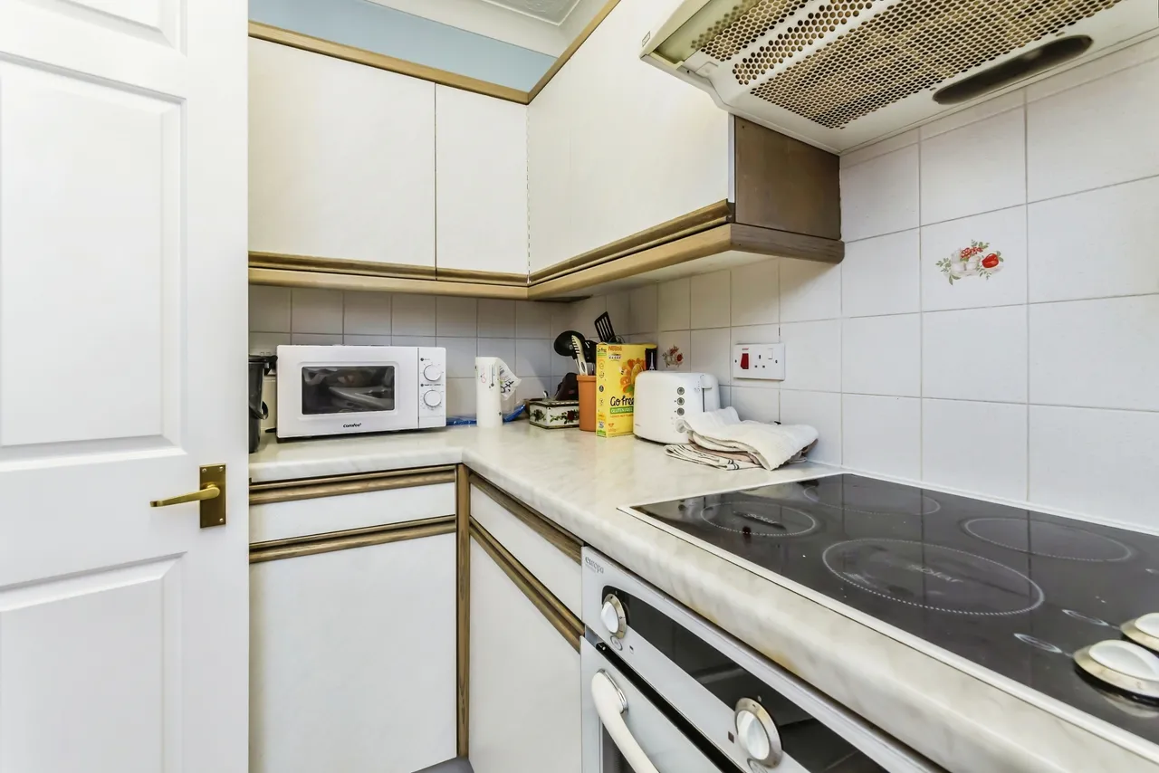 Peregrine Gardens, Croydon, CR0, photo 10