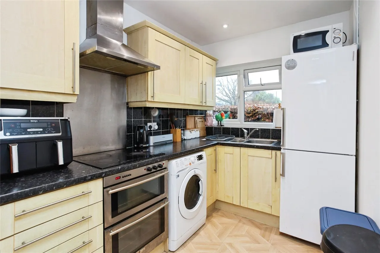 Lower Platts, Ticehurst, TN5, photo 7