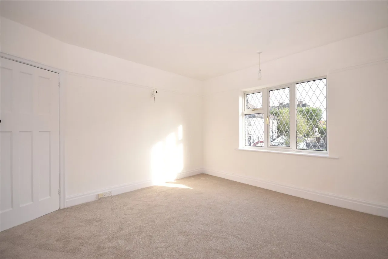Kings Croft Gardens, Moortown, LS17, photo 6