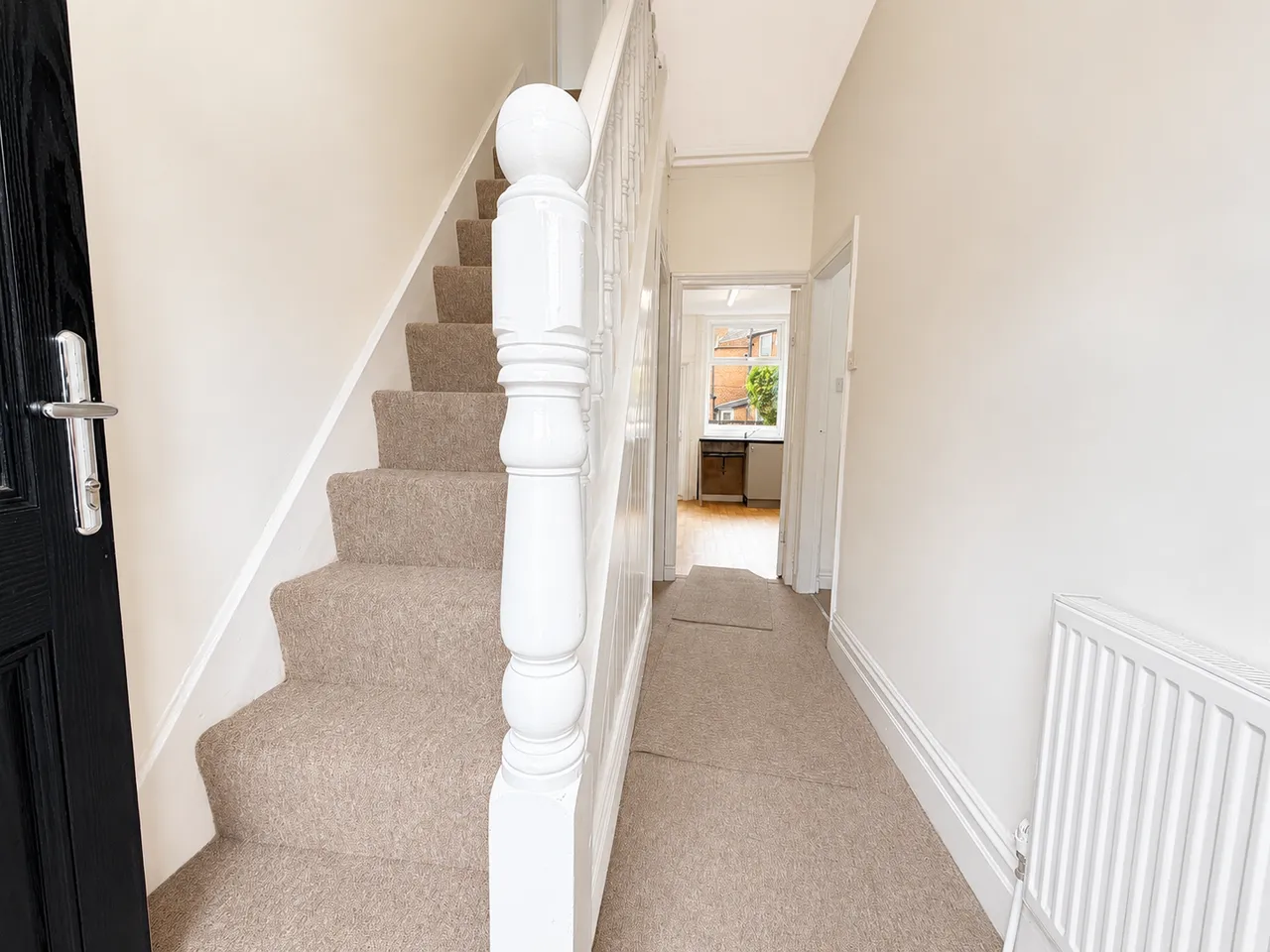 Aberdeen Crescent, Edgeley, SK3, photo 3
