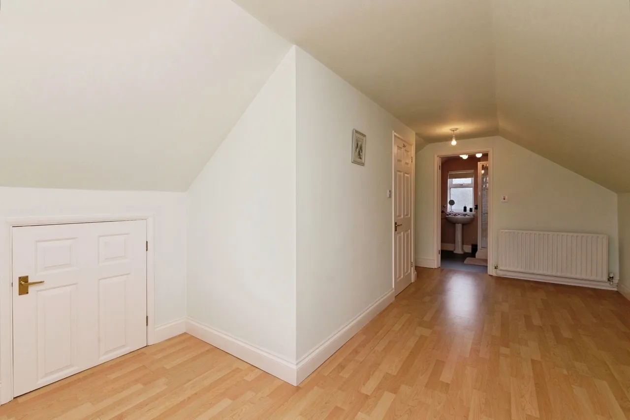 Gordon Road, Basildon, Essex, SS14, photo 17