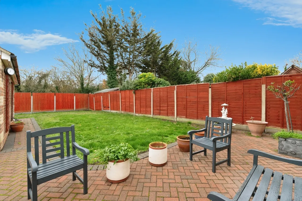 Gordon Road, Basildon, Essex, SS14, photo 19