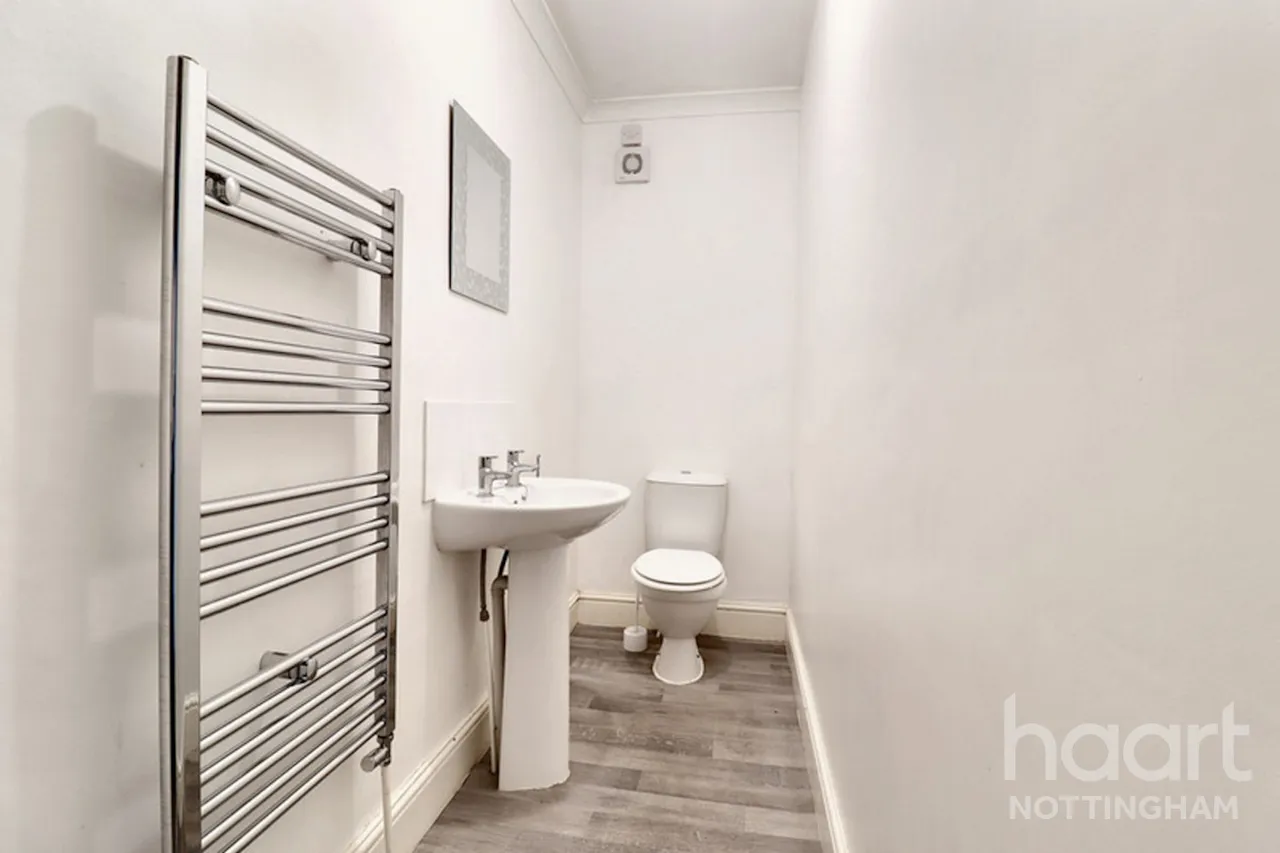 Thyra Grove, Beeston, NG9, photo 10