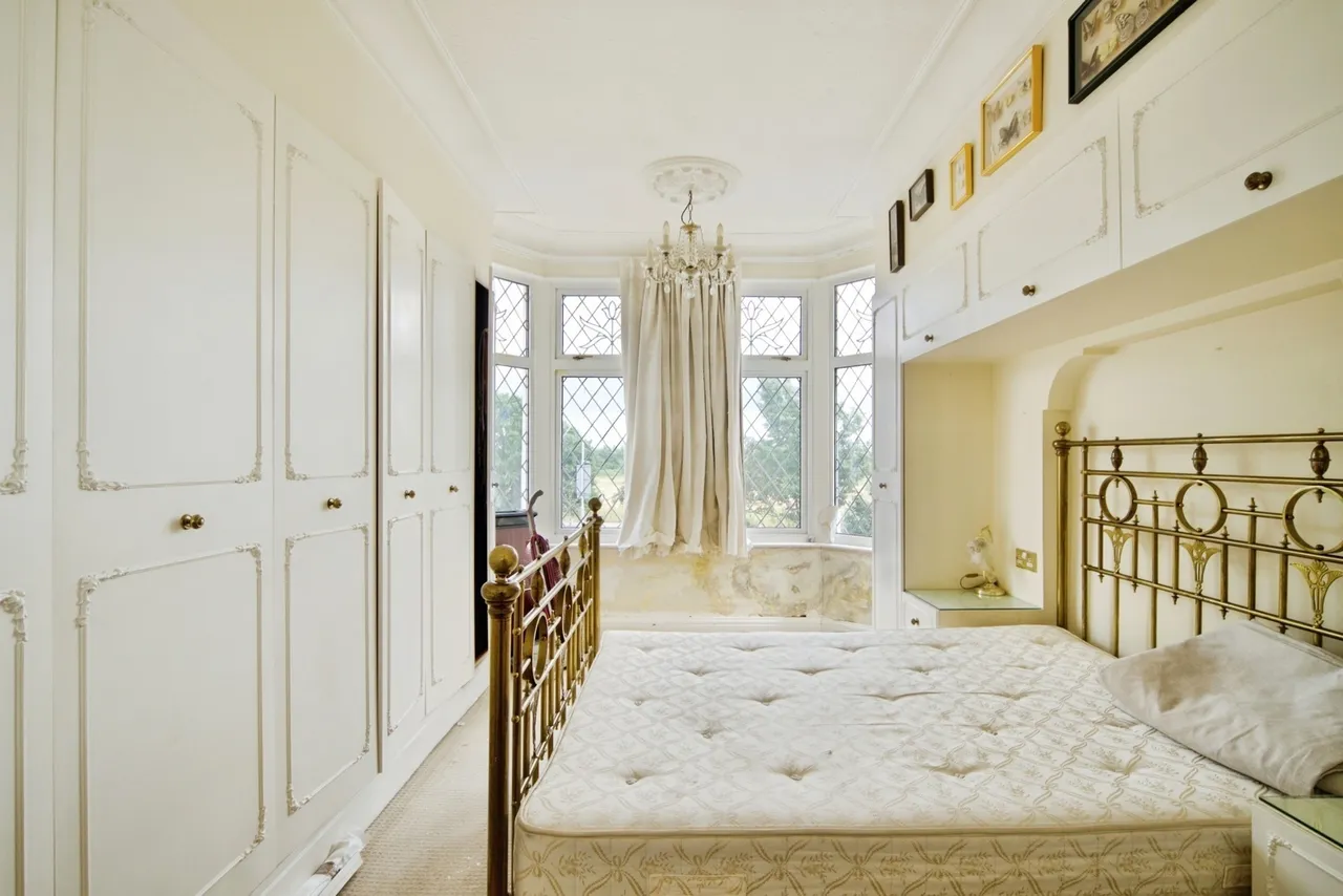 Lake House Road, London, E11, photo 11
