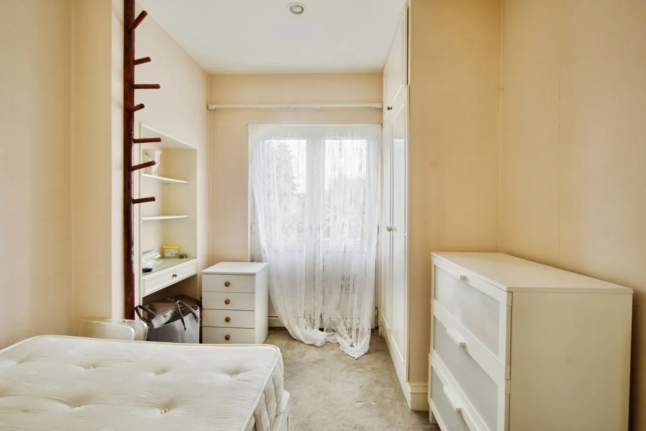Lake House Road, London, E11, photo 16