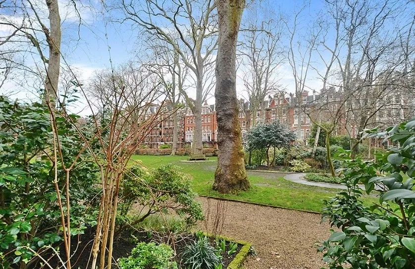Bramham Gardens Earls Court SW5, photo 5