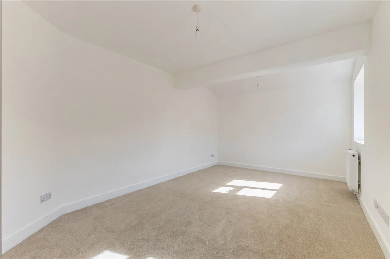 Grosvenor Road, Stonehouse, GL10, photo 11