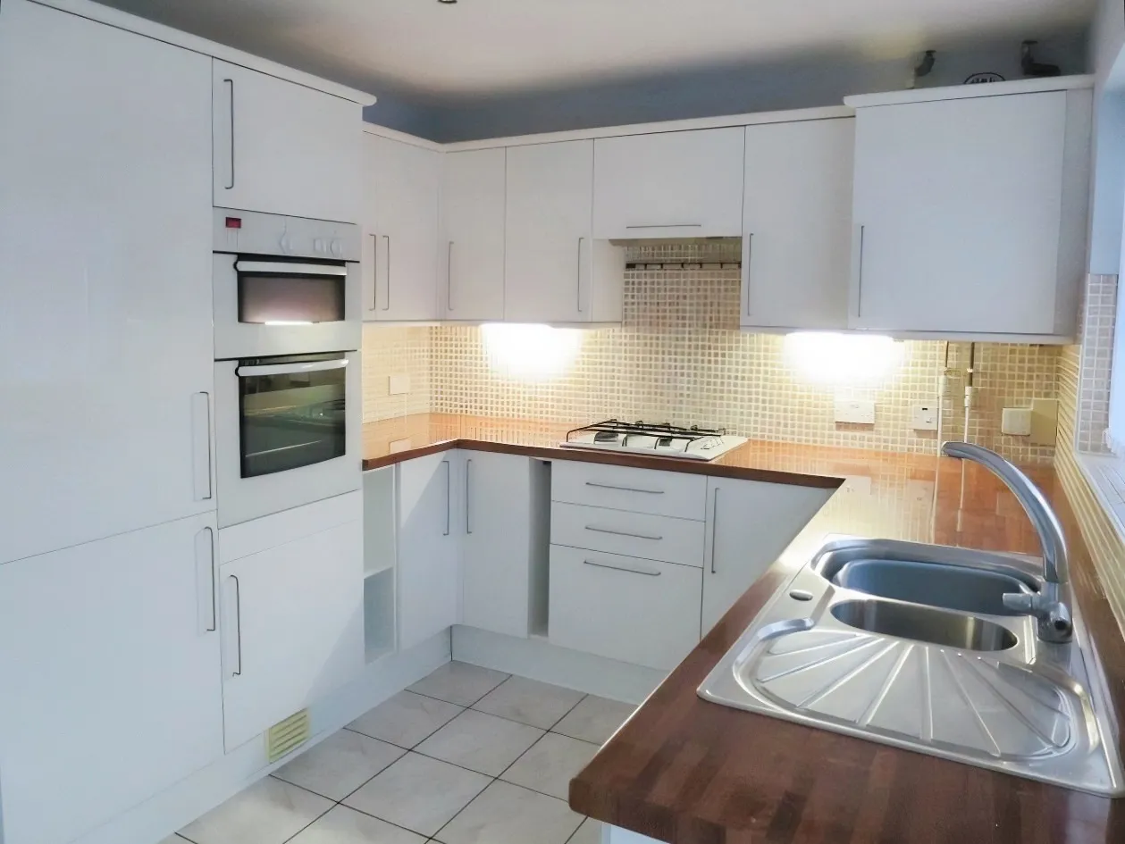Springfield Road, Morley, LS27, photo 2