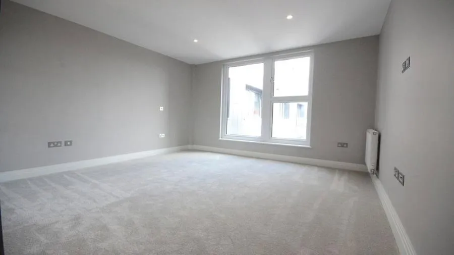 Kings Road, Fleet, GU51, photo 6