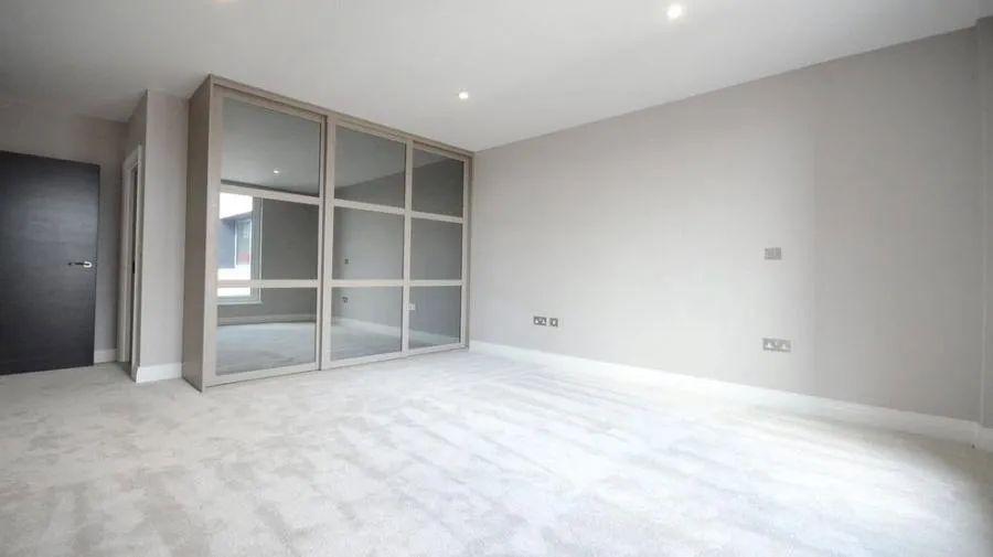 Kings Road, Fleet, GU51, photo 8