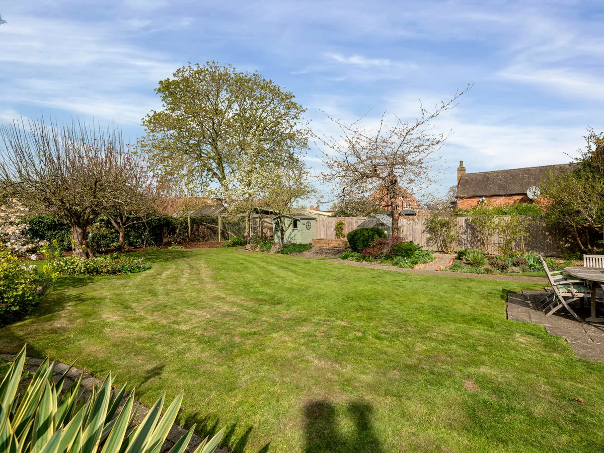 Main Street, Hickling, LE14, photo 18