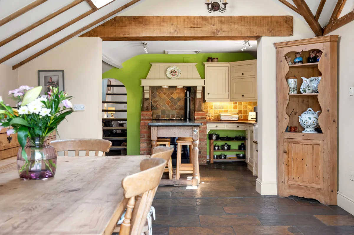 Main Street, Hickling, LE14, photo 5