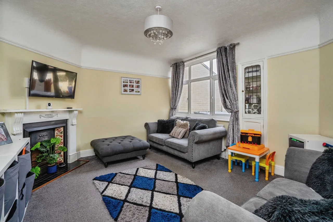 Highbury Grove, Cosham, PO6, photo 5