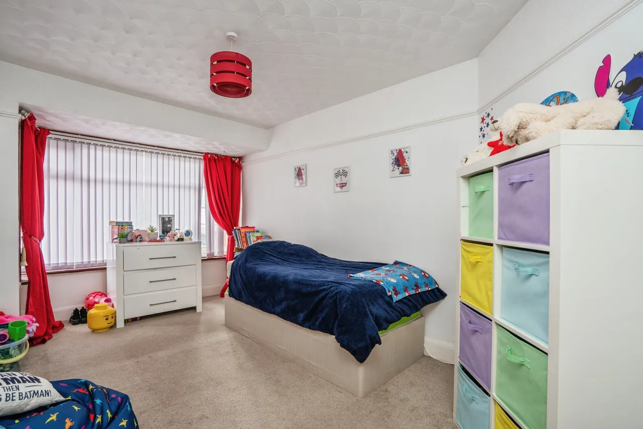 Highbury Grove, Cosham, PO6, photo 15