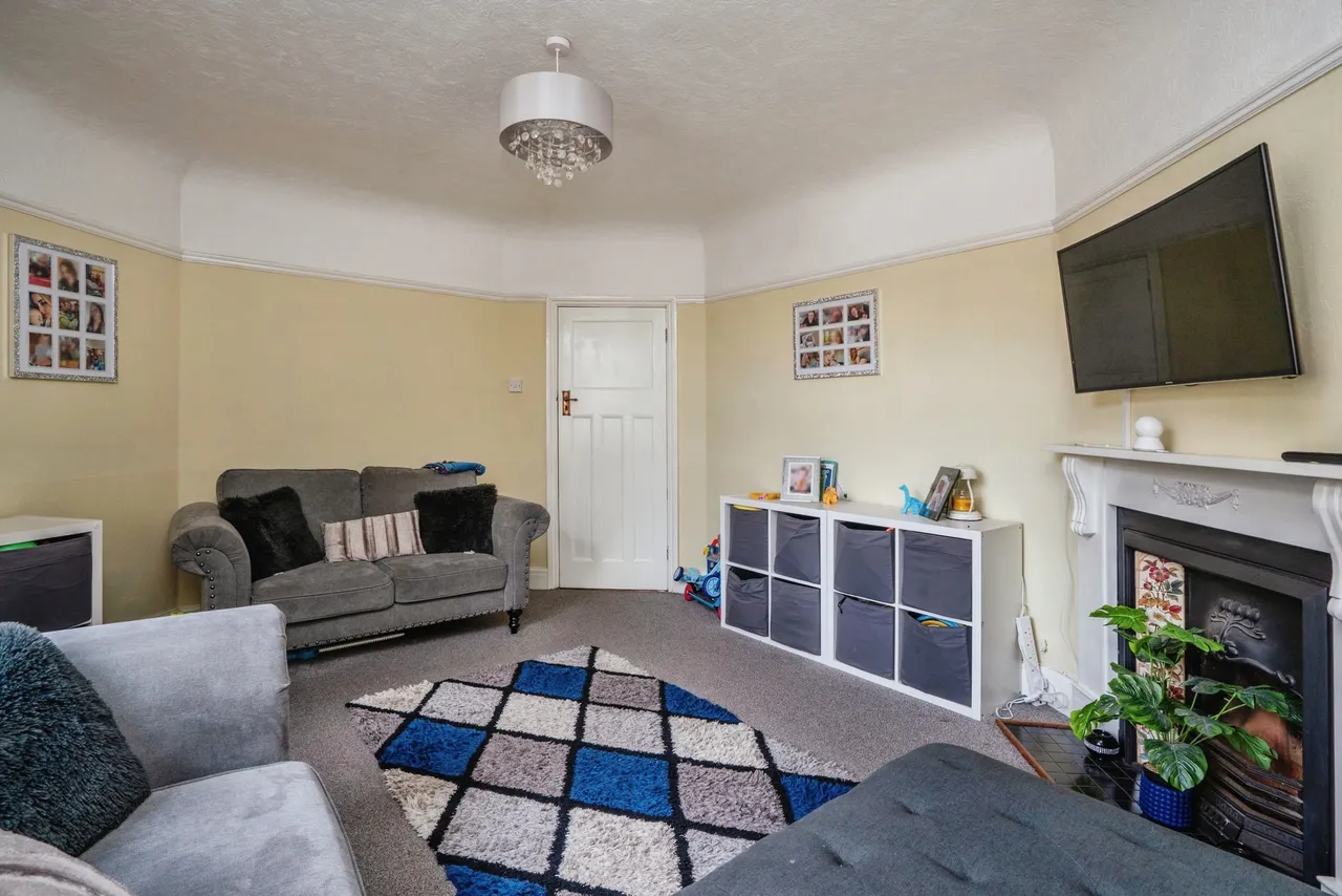 Highbury Grove, Cosham, PO6, photo 4