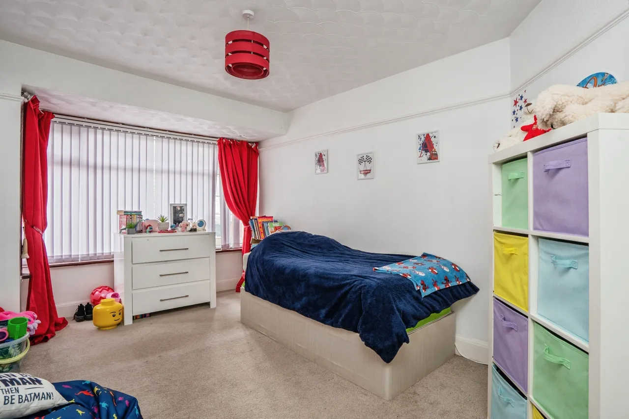 Highbury Grove, Cosham, PO6, photo 20