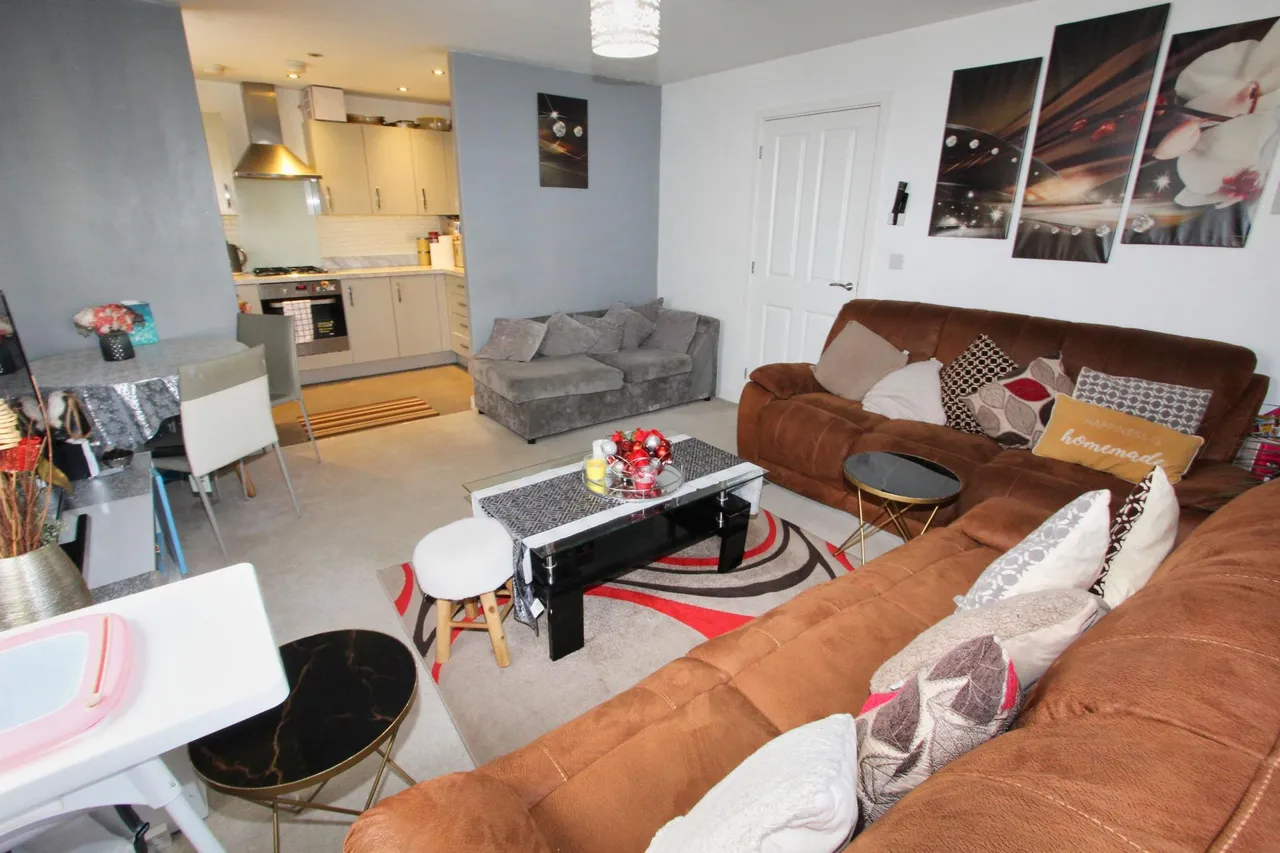 Holdenby Drive, Corby, NN17, photo 8