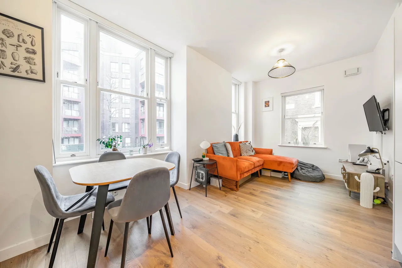 Flat 1, 4 Oxford Road, LONDON, photo 2