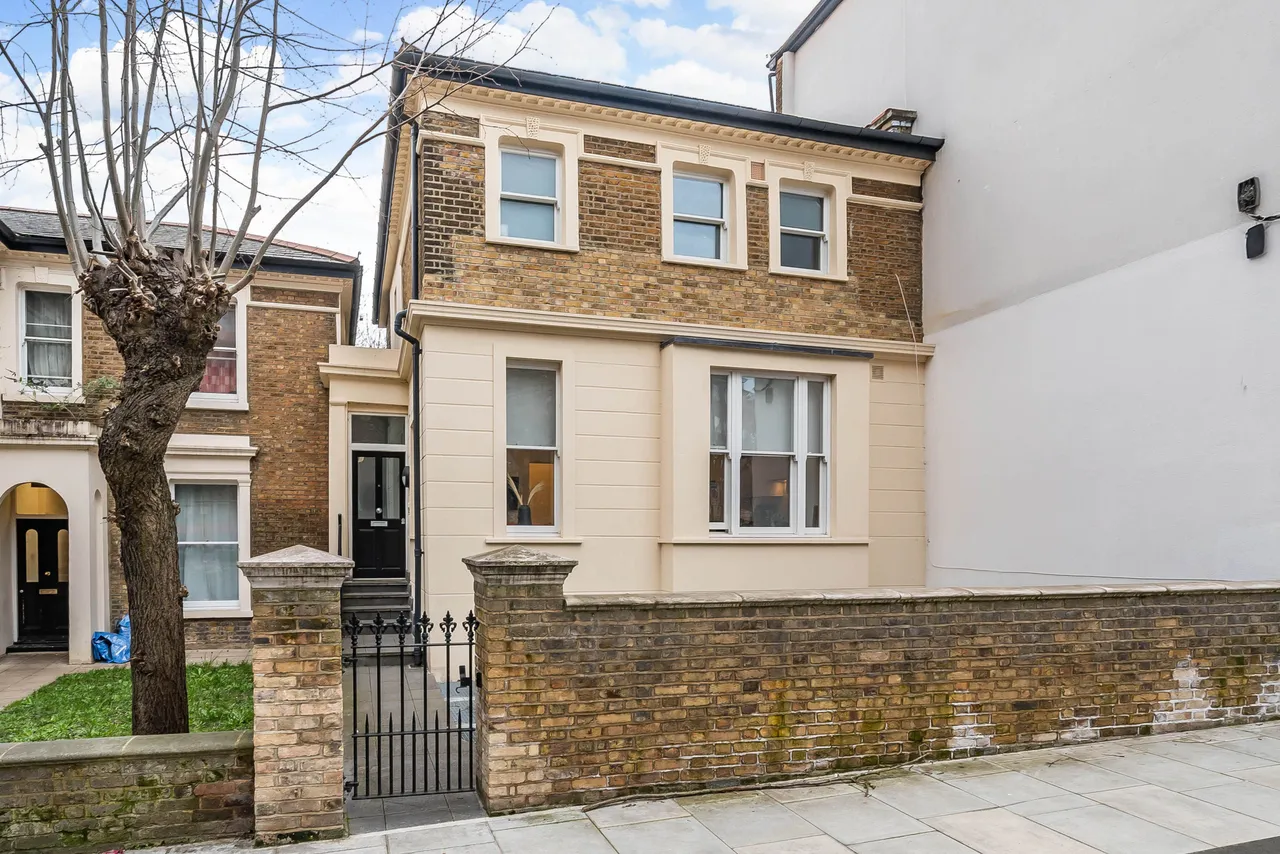 1 bed flat for sale — Flat 1, 4 Oxford Road, LONDON