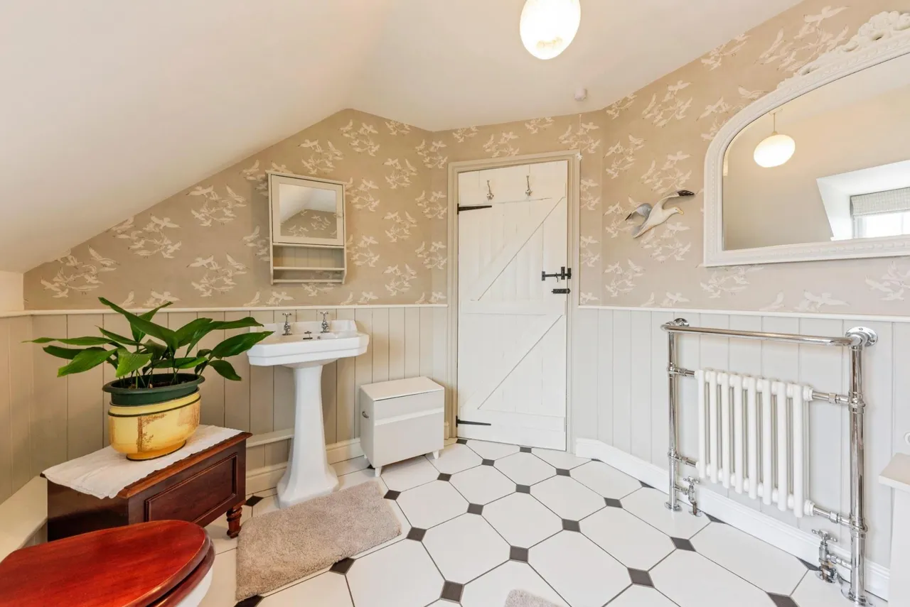 Main Street, North Muskham, NG23, photo 14