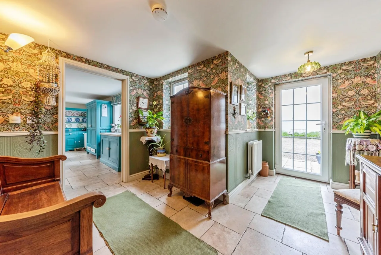 Main Street, North Muskham, NG23, photo 6