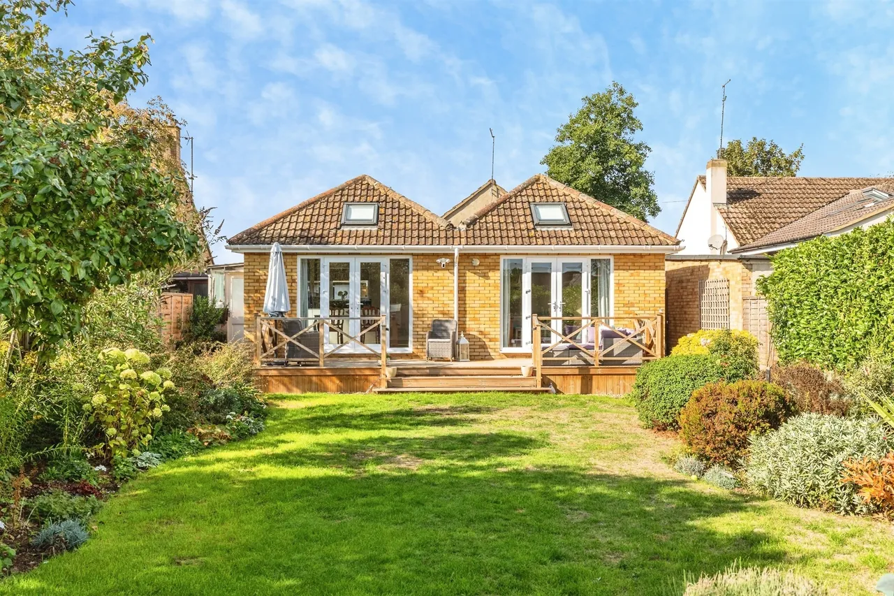 Earls Barton Road, Mears Ashby, NN6, photo 22