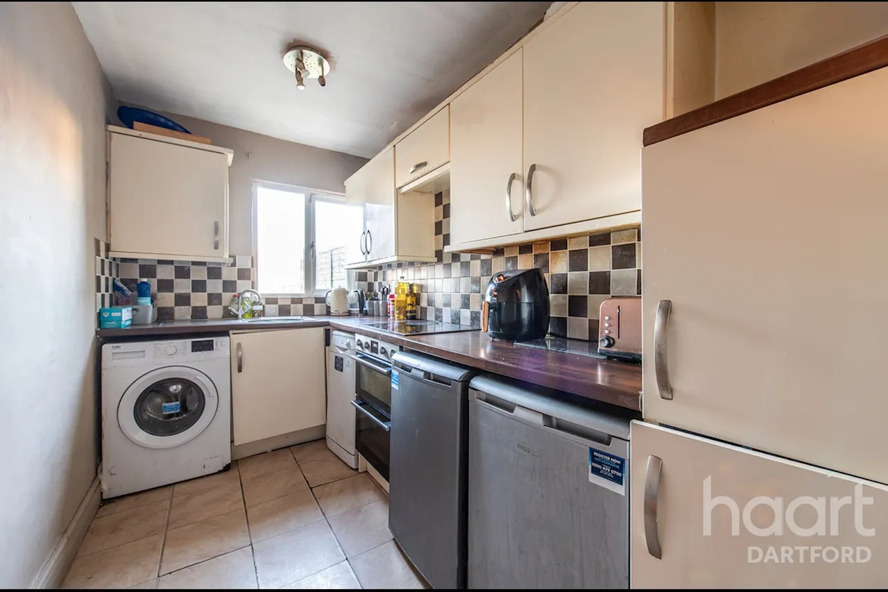 Fleet Road, Dartford, DA2, photo 8