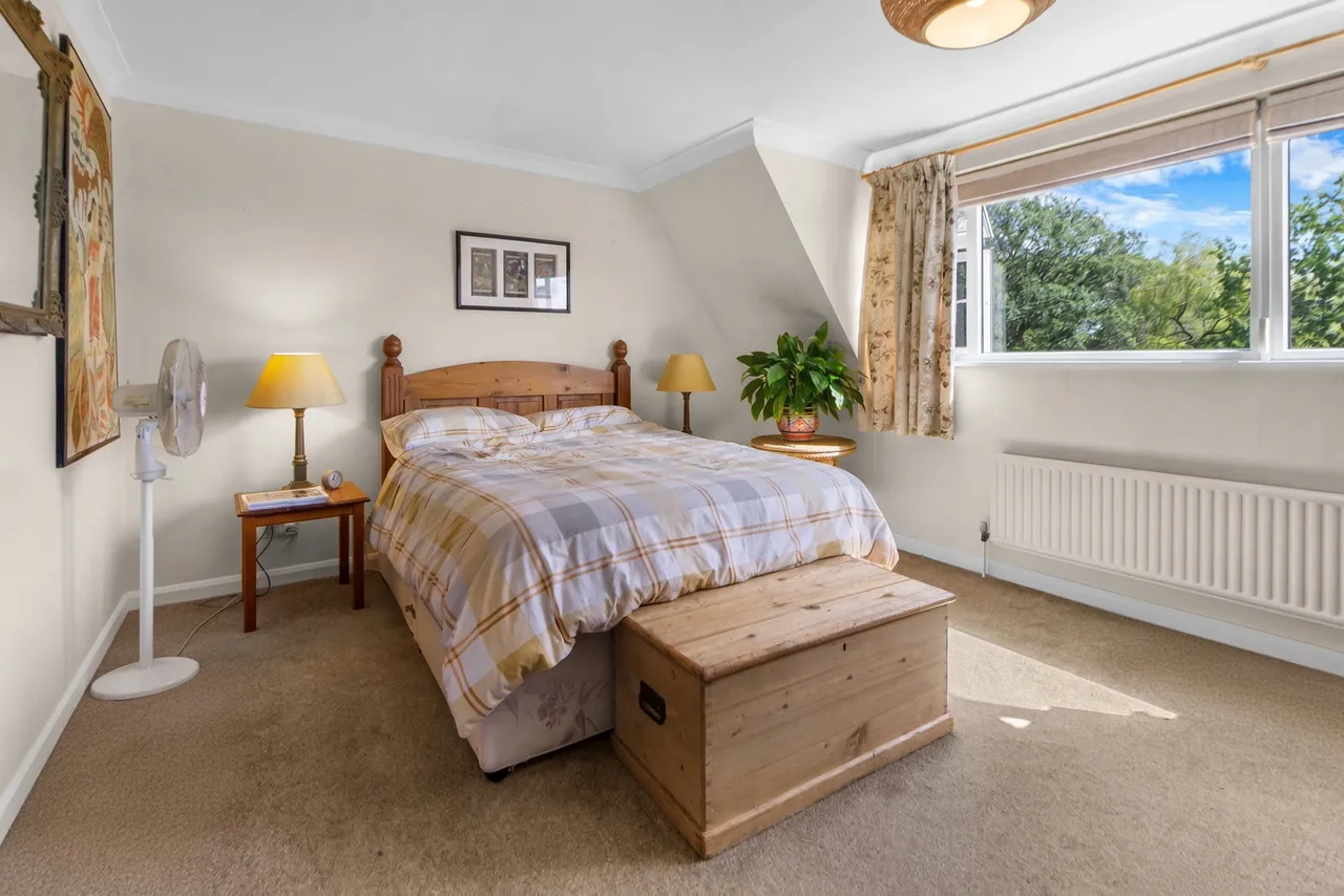 Hilders Lane, Edenbridge, TN8, photo 12