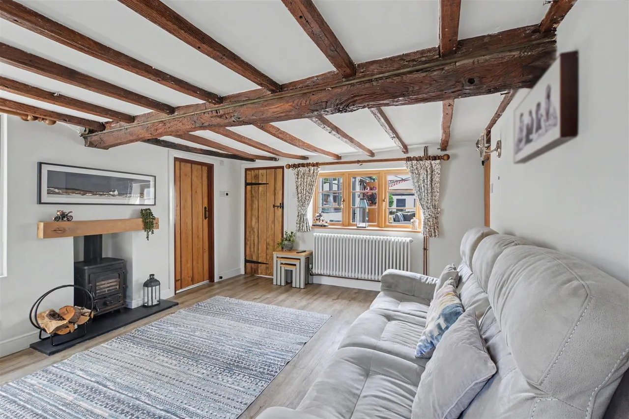 Church Lane, Cossall, NG16, photo 4