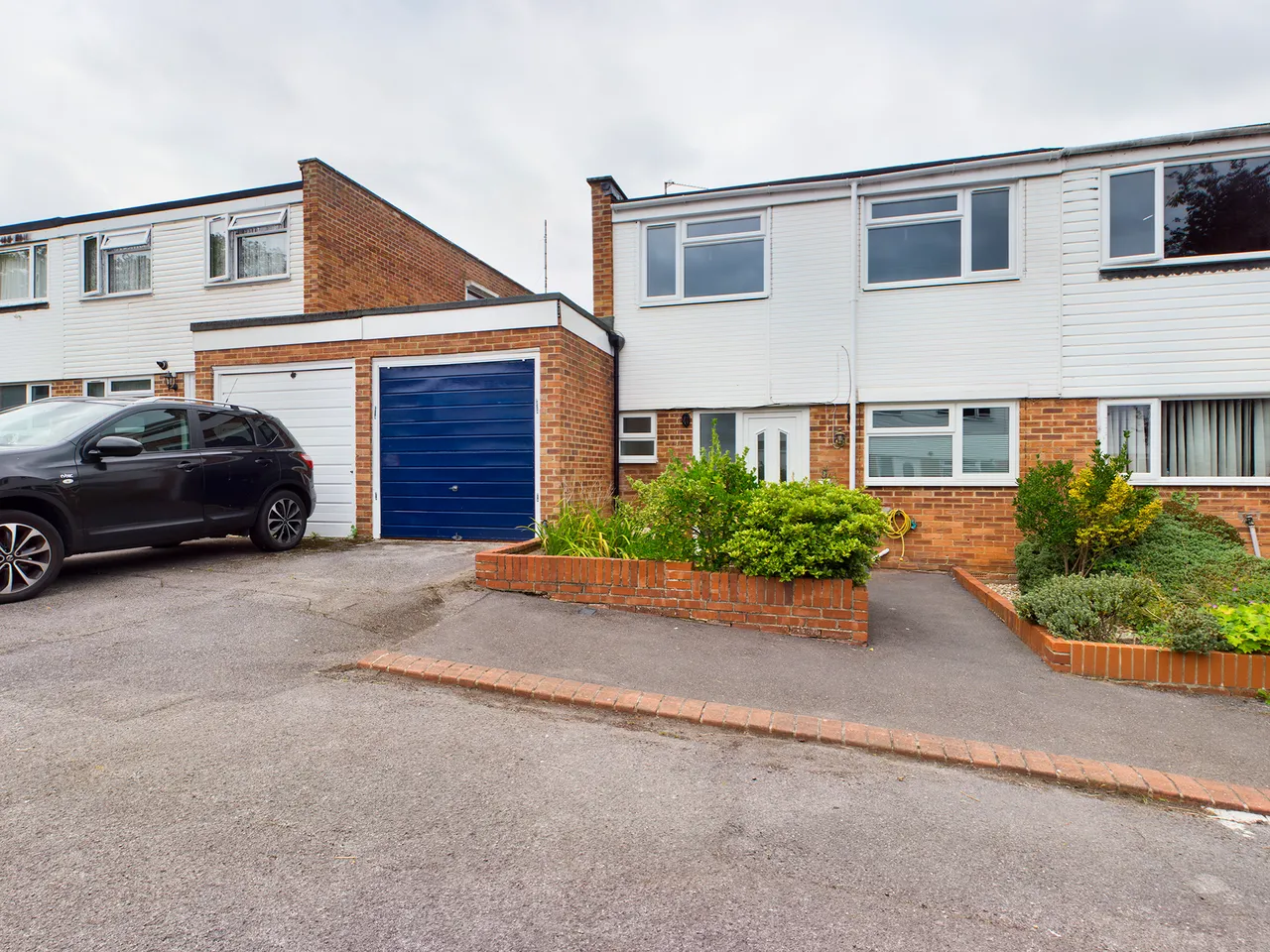 3 bed house to rent — Irwell Close, Riverdene, Basingstoke, RG21