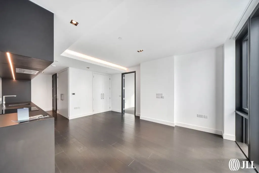 Amory Tower, Marsh Wall, E14, photo 4