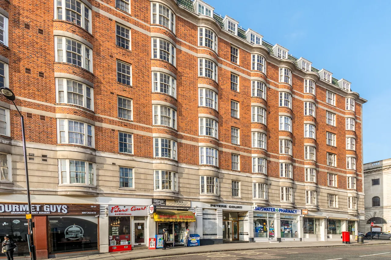 93 Peters Court, Porchester Road, London, photo 8